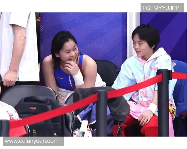 伤病名单引发冲突升级 教练与球员激烈争执爆发